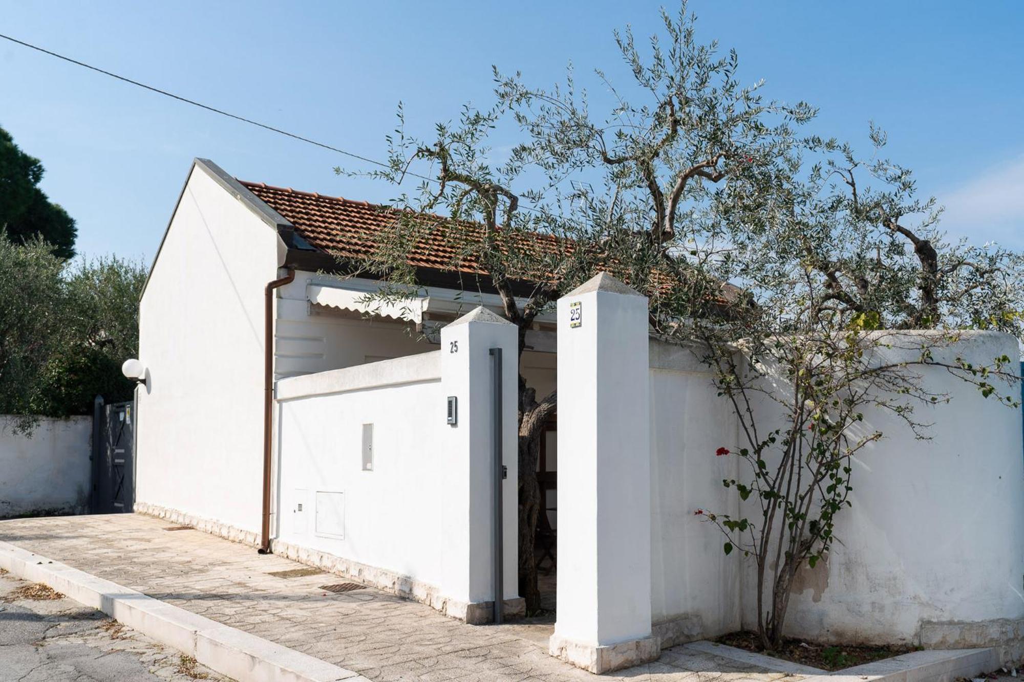 הוילה ביצ'לייה Casa Ulivi Al Mare By Wonderful Italy מראה חיצוני תמונה